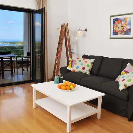 Active And Healthy Holiday Apartment Ližnjan